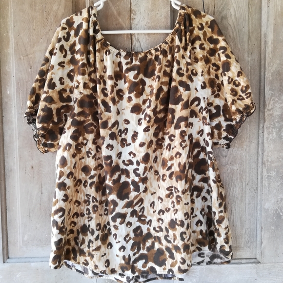 Leopard Print Boho Peasant Top - Picture 4 of 5